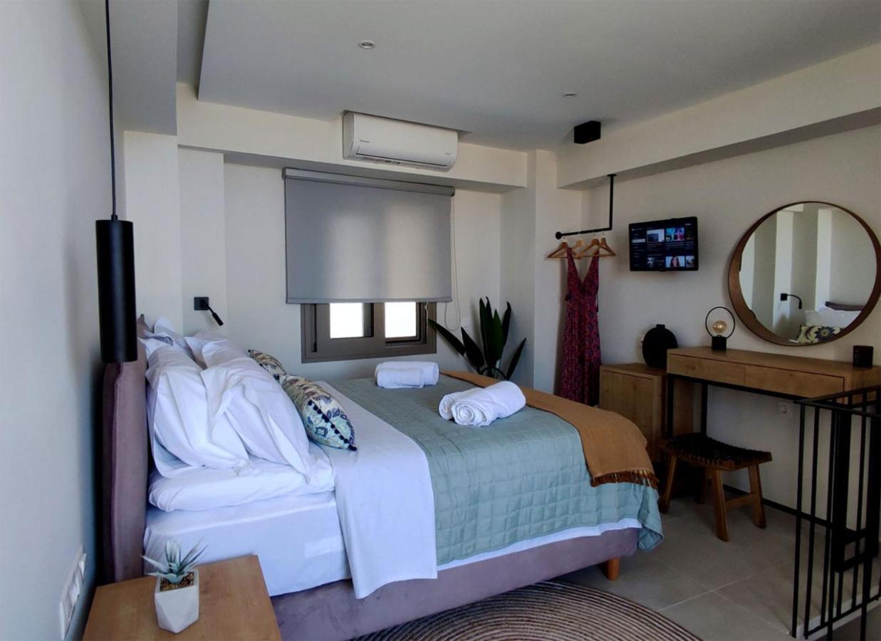 Holiday home Panormus Luxury House